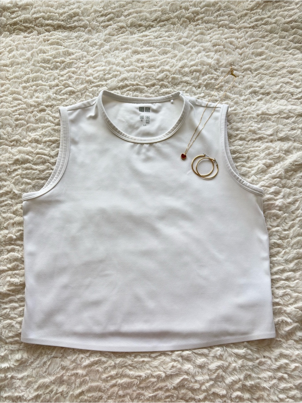 Uniqlo White Ribbed Crewneck Tank